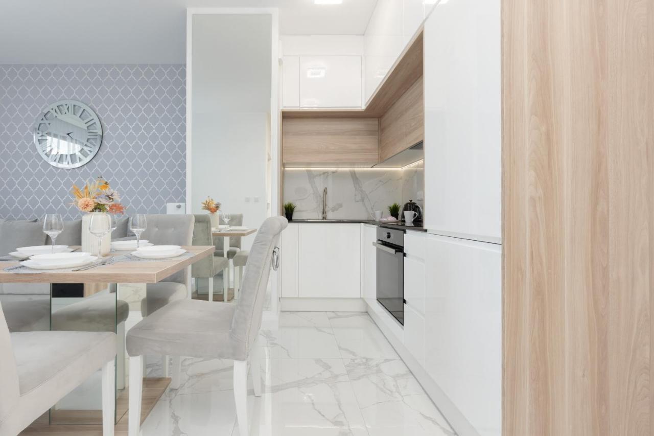 Cosy Apartment On Wola Goleszowska By Noclegi Renters Varşovia Exterior foto