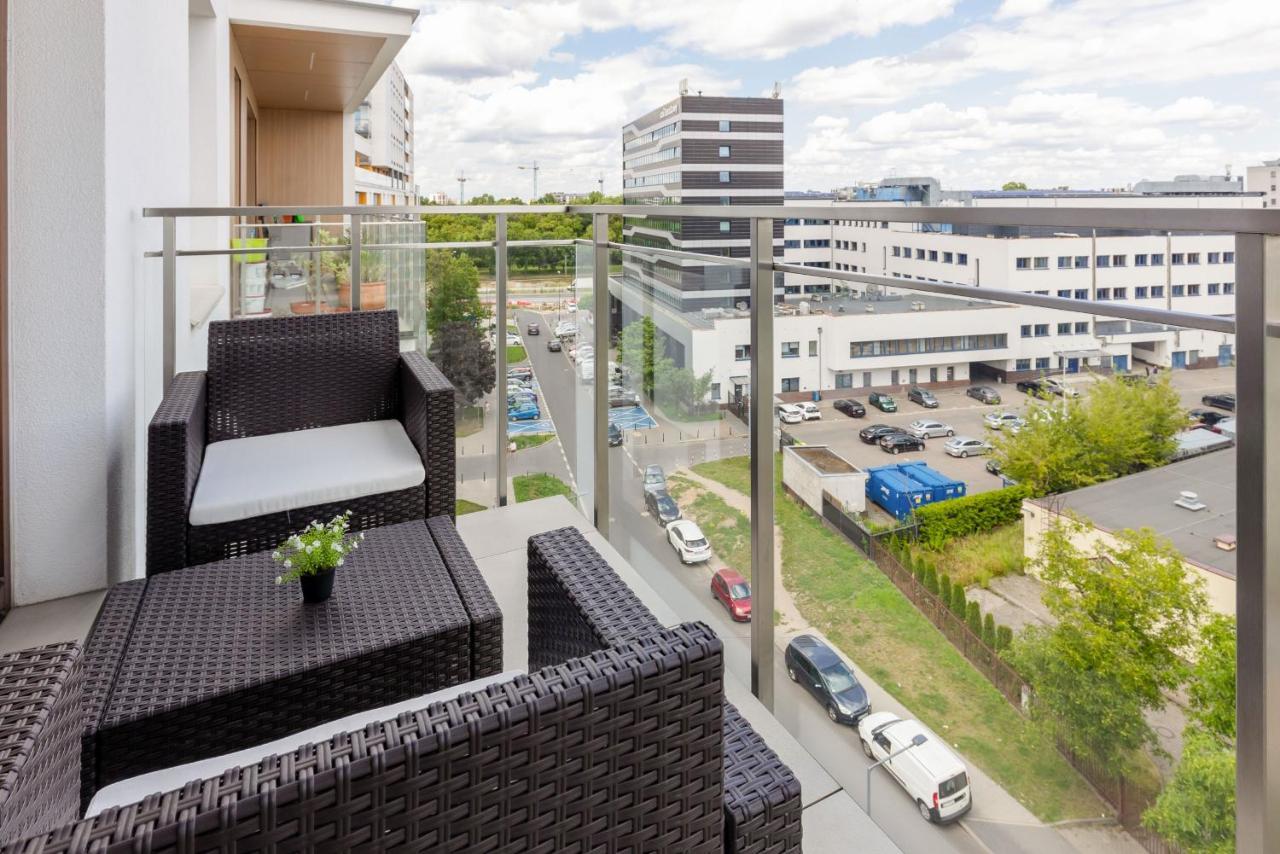 Cosy Apartment On Wola Goleszowska By Noclegi Renters Varşovia Exterior foto